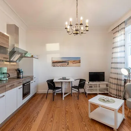 Haus Kapitaens Villa, Backkajuete Cuxhaven